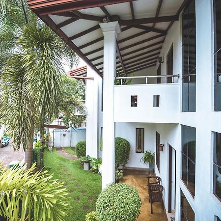Shakuna Villa Hikkaduwa Bagian luar foto
