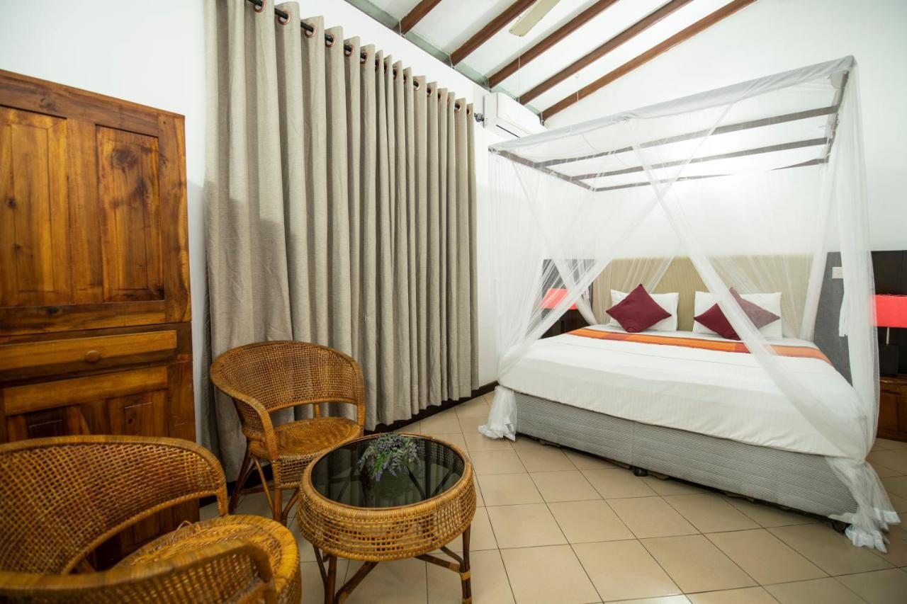 Shakuna Villa Hikkaduwa Bagian luar foto