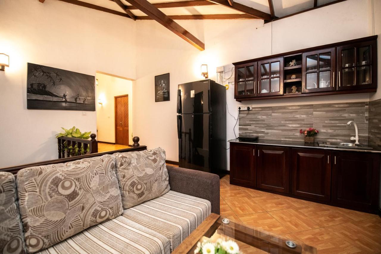 Shakuna Villa Hikkaduwa Bagian luar foto