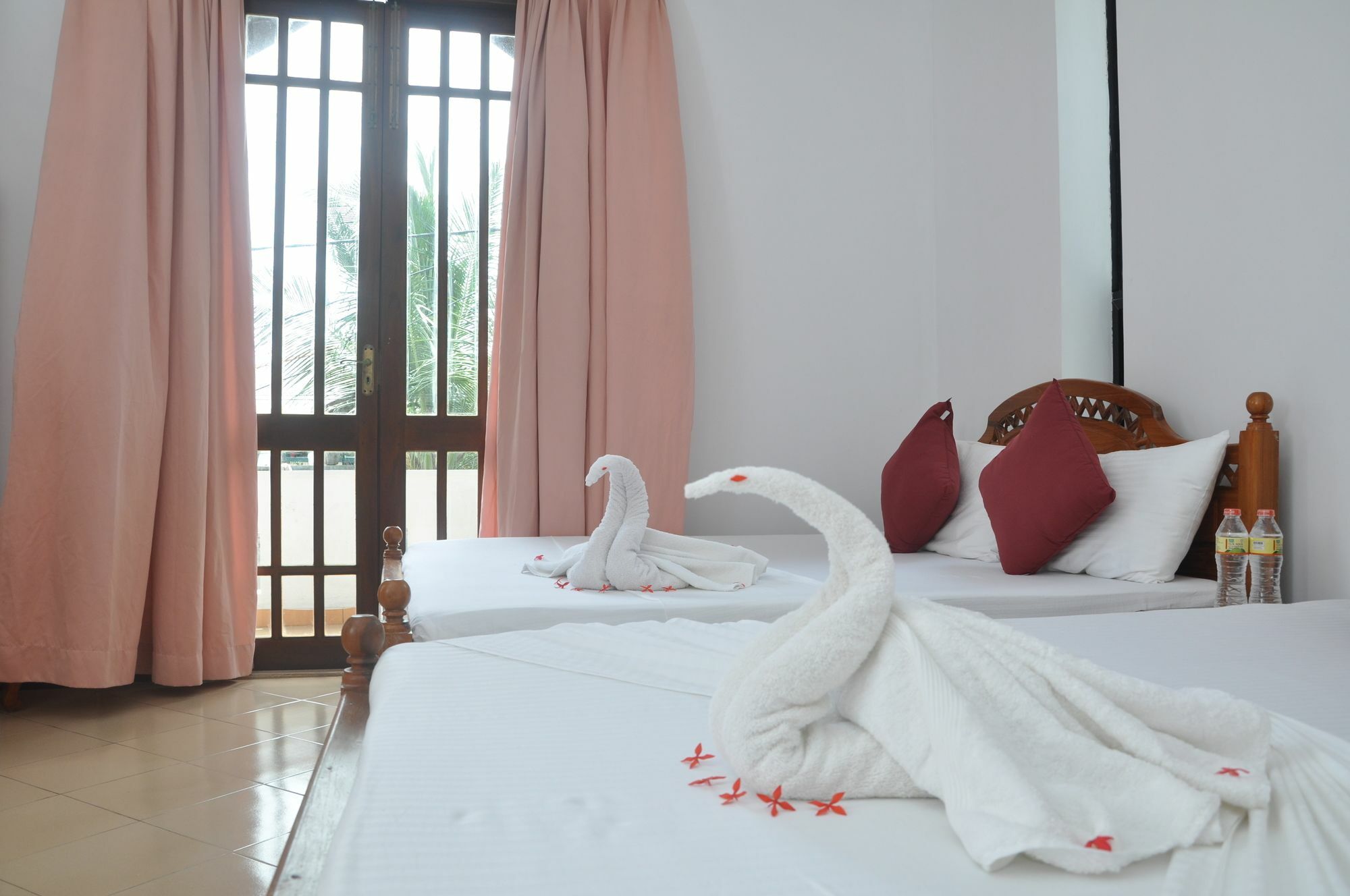 Shakuna Villa Hikkaduwa Bagian luar foto