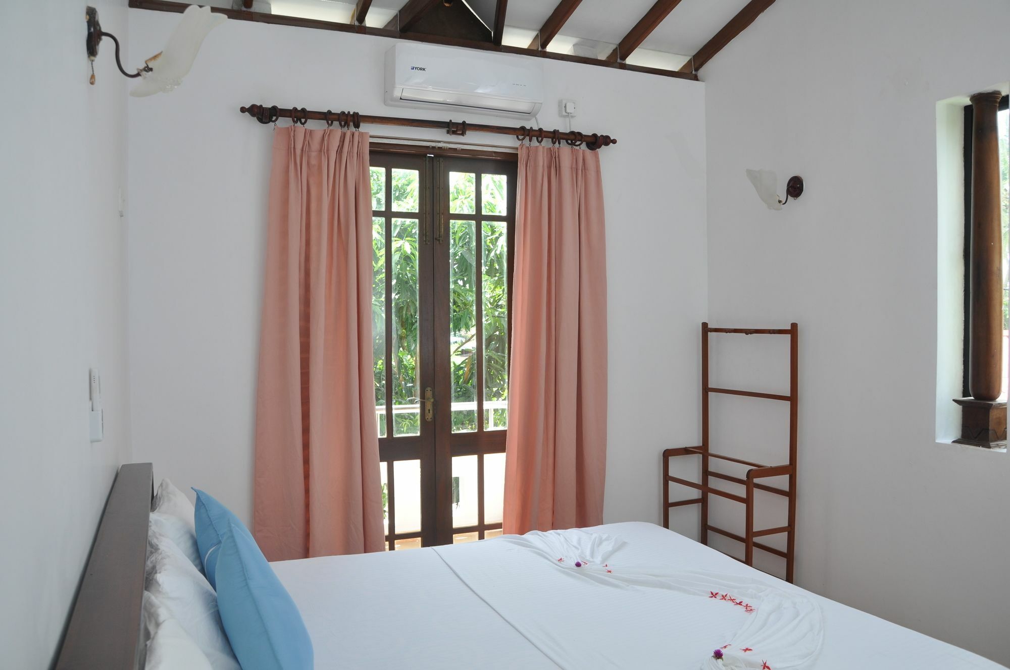 Shakuna Villa Hikkaduwa Bagian luar foto